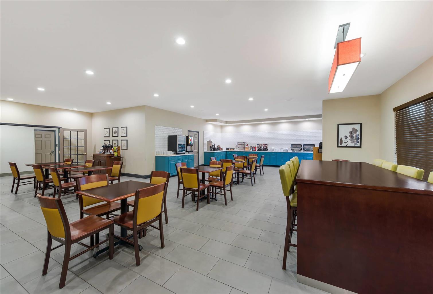 Country Inn & Suites by Radisson Findlay OH - photo 62