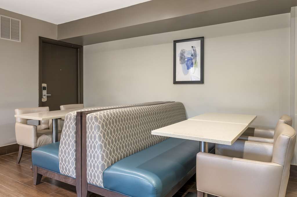 Best Western Plus Lafayette Hotel University Area - photo 40