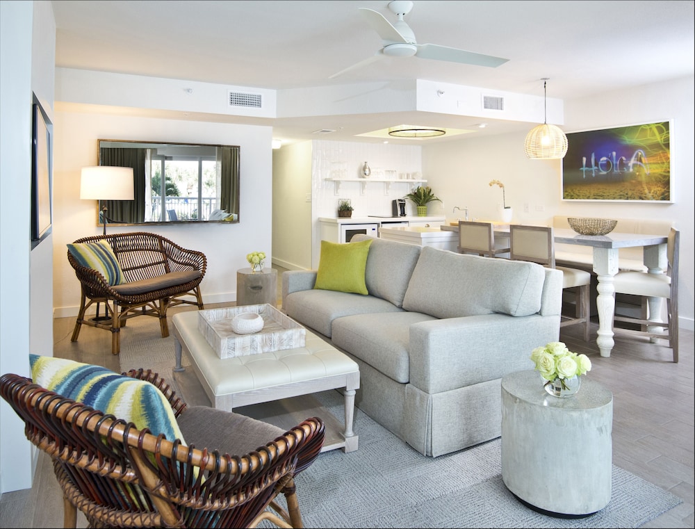 Beach House Suites by the Don CeSar - photo 4