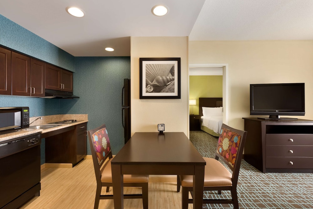 Homewood Suites by Hilton Fort Myers Airport FGCU - photo 22