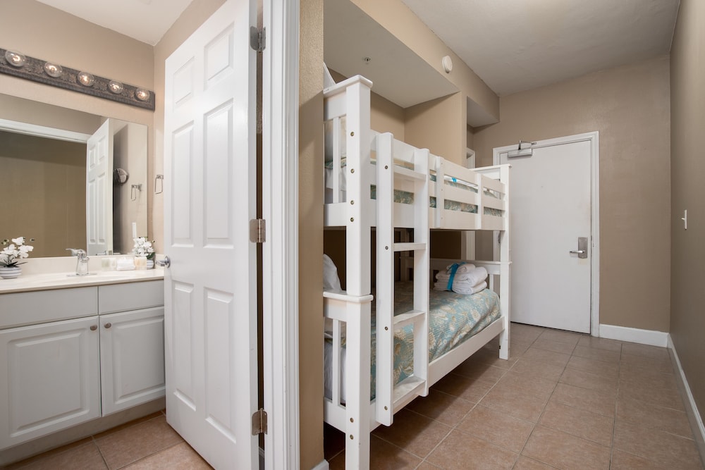 Tidewater Beach Resort 1603 One Bedroom Condo - photo 5