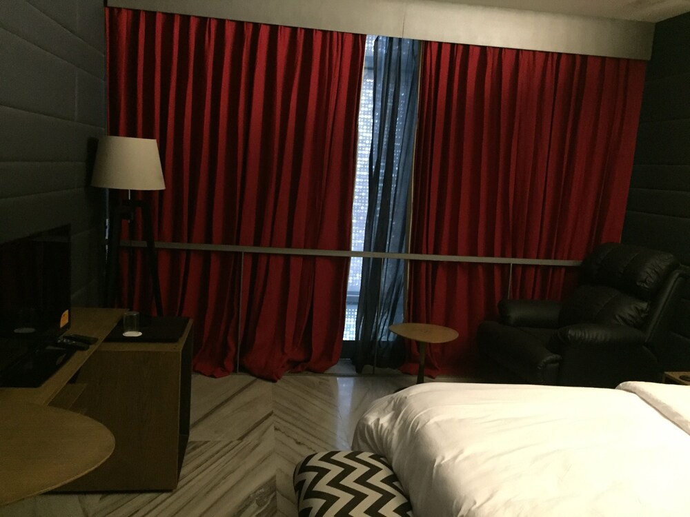 Guestroom View