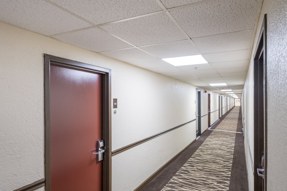 Red Roof Inn Knoxville Central Papermill Road - photo 29