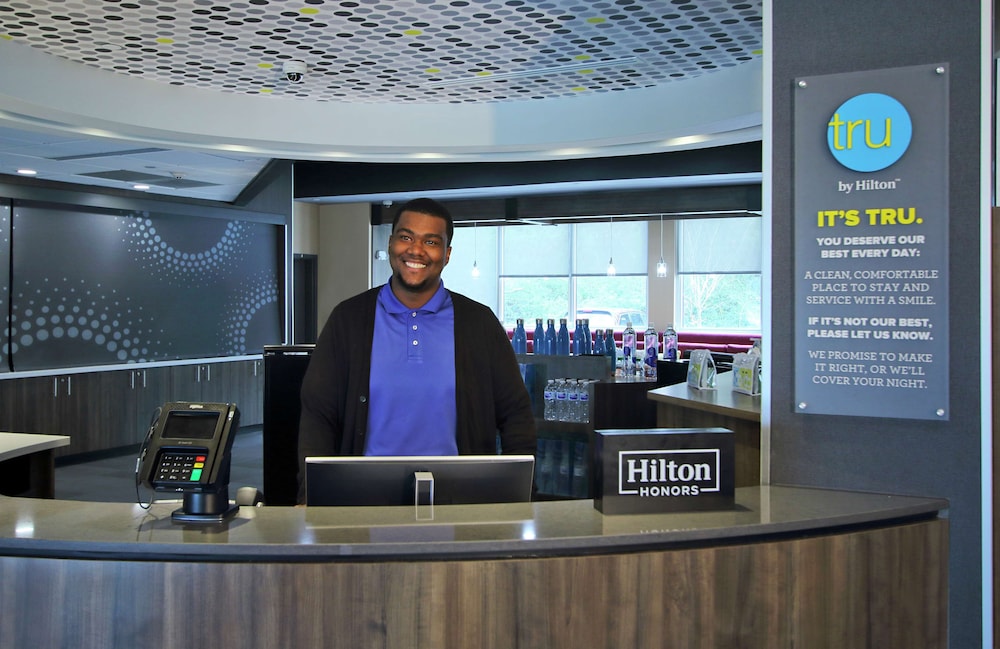 Tru by Hilton Mobile - photo 7