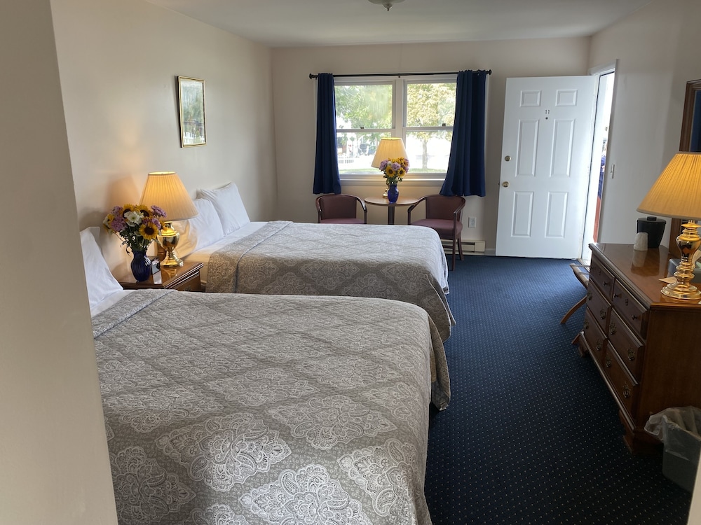 The Taber Inne & Suites - photo 17