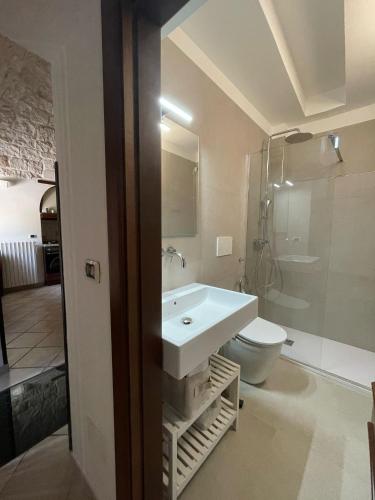 Trullo Ronzicchio in Cisternino, Italy