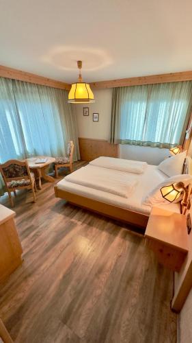 Hotel Alpenrose — Zoeblen