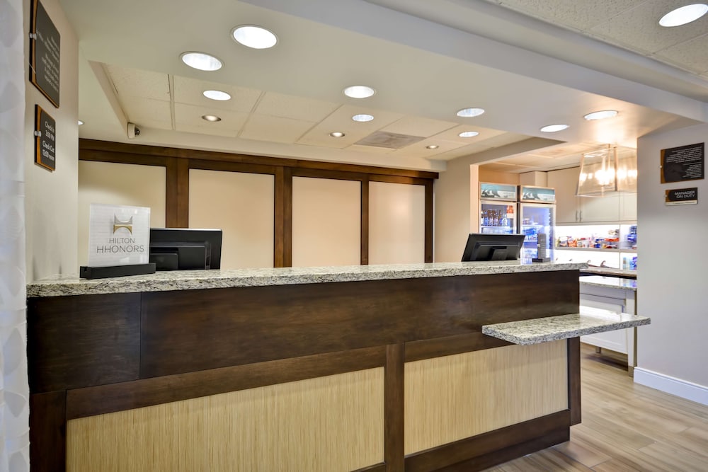 Homewood Suites by Hilton Hillsboro Beaverton - photo 2