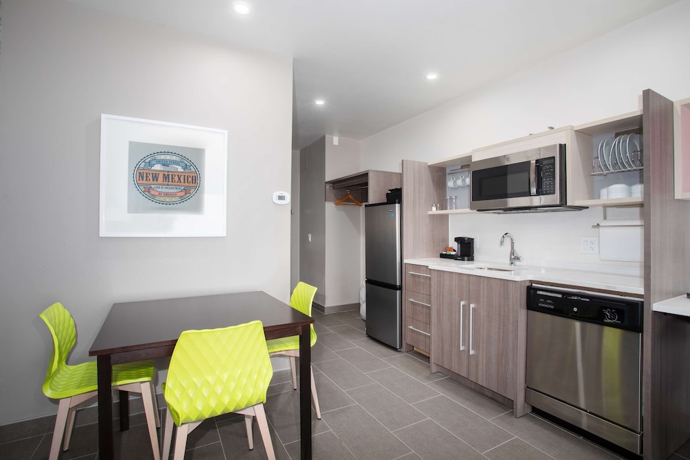 Home2 Suites by Hilton Roswell NM - photo 19