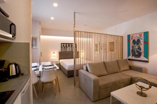 SynAthens Apartments & Studios — 4-Star Luxury Hotel in Athens, Greece