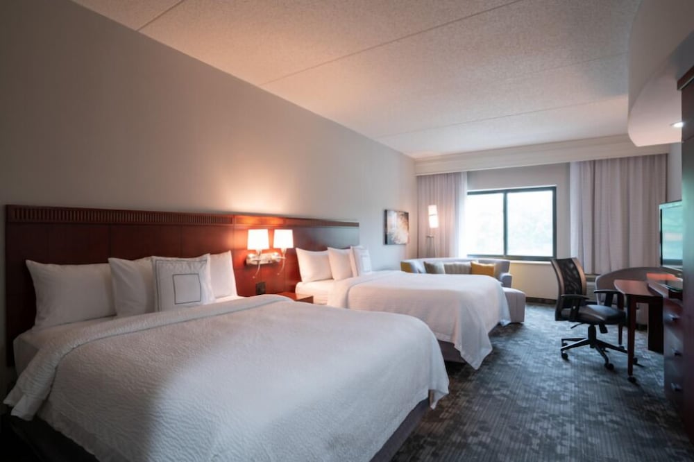 Courtyard by Marriott Middletown Goshen - photo 17