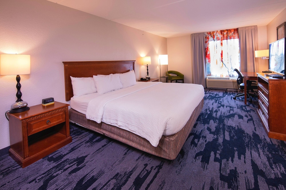 Fairfield Inn & Suites Valdosta - photo 7