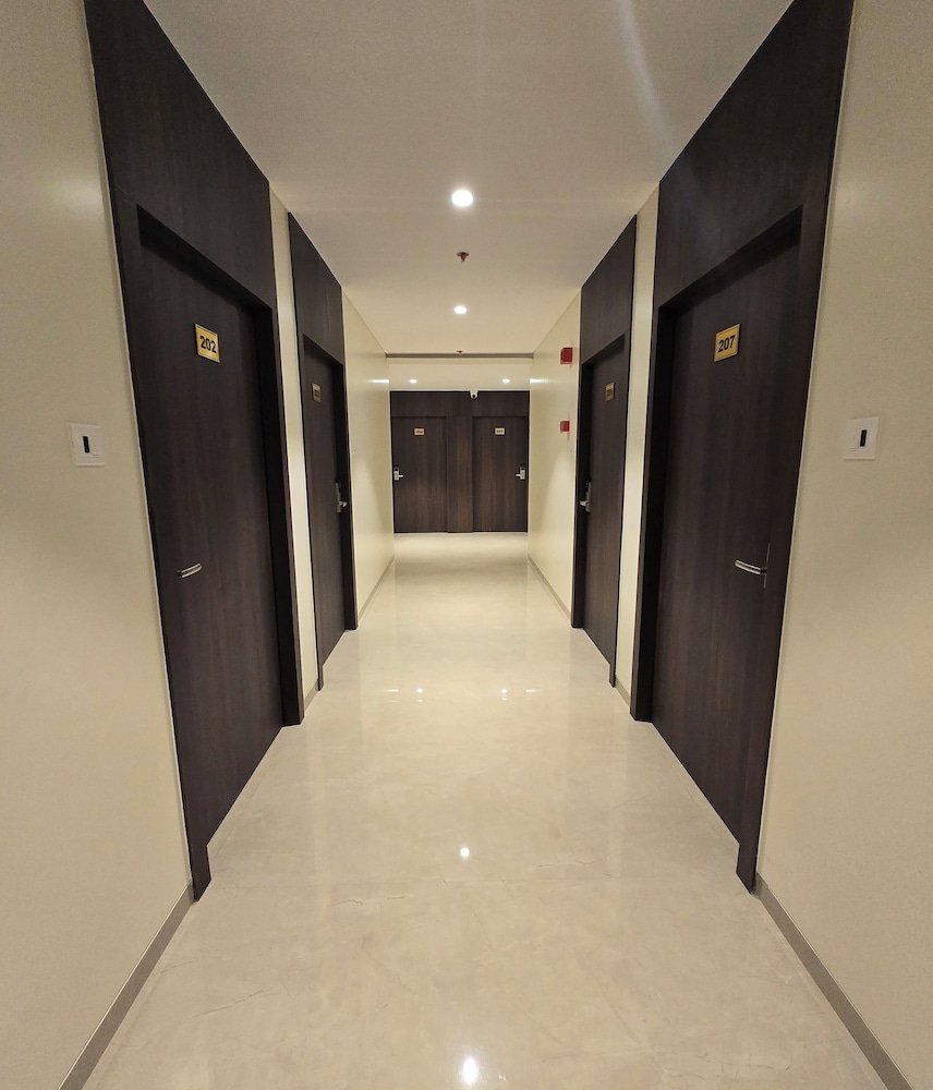 Western Hotel — Chanda — photo 4