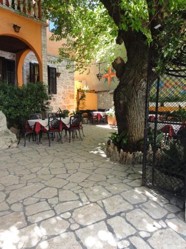 Rooms Marko Polo - carbon neutral hotel in Zadar