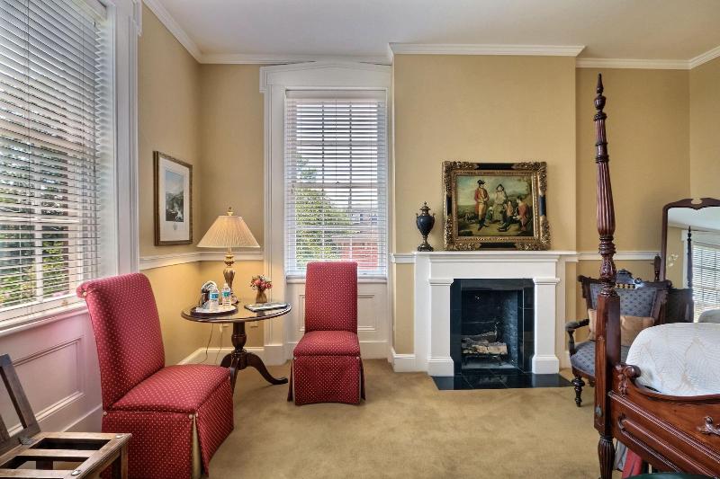 The Presidents Quarters Inn - photo 100