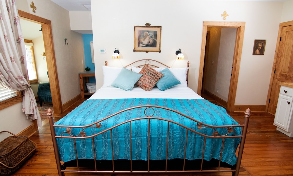 Sweetwater Branch Inn - photo 44