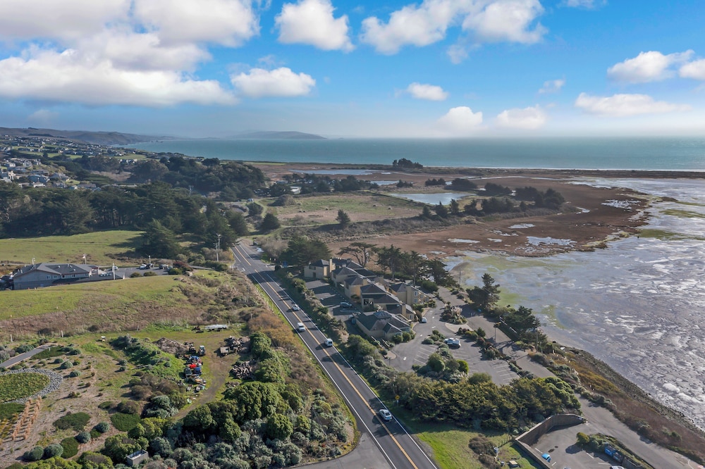 Bodega Coast Inn and Suites - photo 65