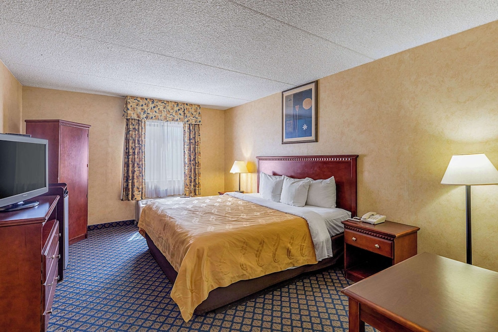 Quality Inn & Suites Coldwater near I 69 - photo 37