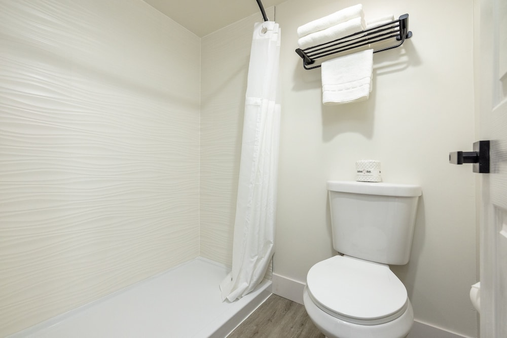 Hotel Stratford - photo 15