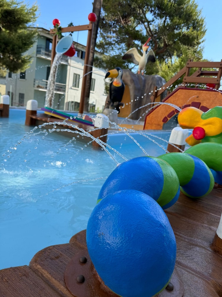 Hotel Relax — hotel in San Benedetto Del Tronto