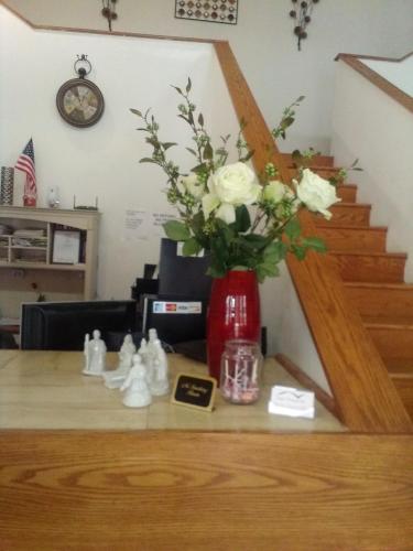 Town House Inn - photo 24
