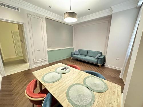 High Xatai Apart — 4-Star Luxury Hotel in Baku, Azerbaijan