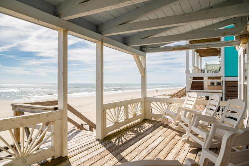 Cuddlefish by Oak Island Accommodations - photo 40