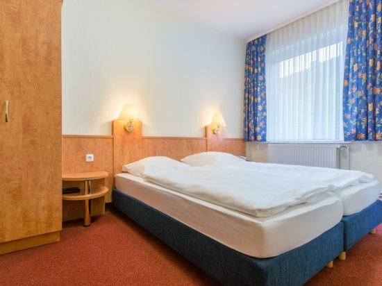 CVJM Hotel am Wollmarkt — Braunschweig — photo 3