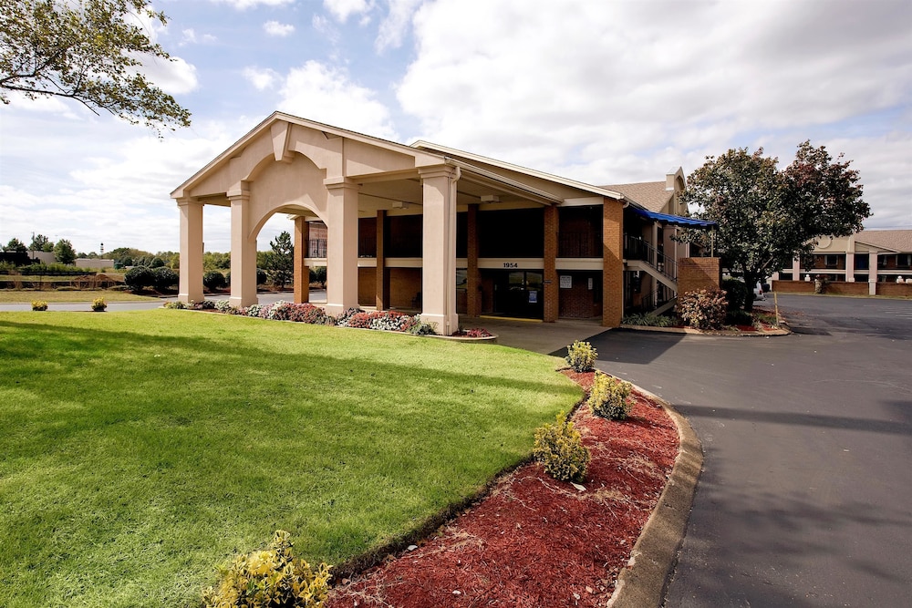 Americas Best Value Inn & Suites Murfreesboro - featured photo