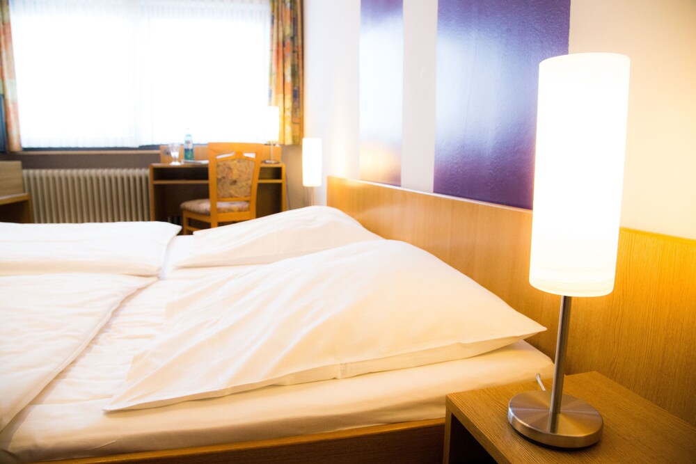 Hotel Herrnbrod & Ständecke — hotel in Dreieich
