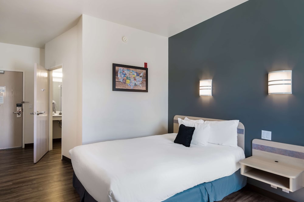 Red Lion Inn & Suites Butte - photo 23