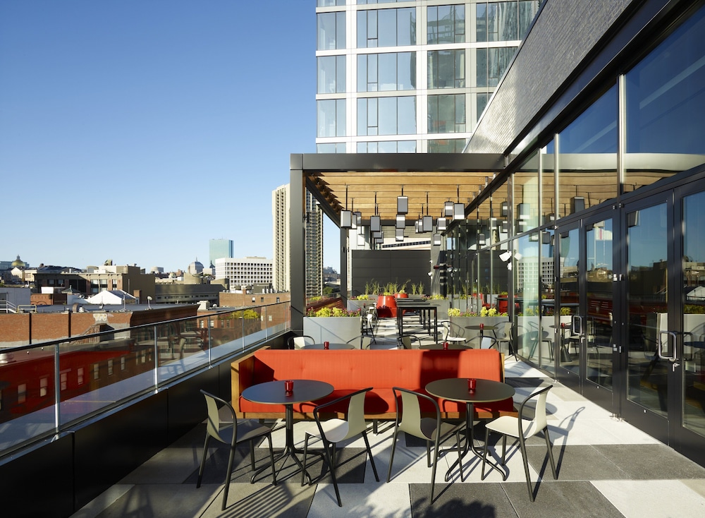 CitizenM Boston North Station Hotel - photo 27