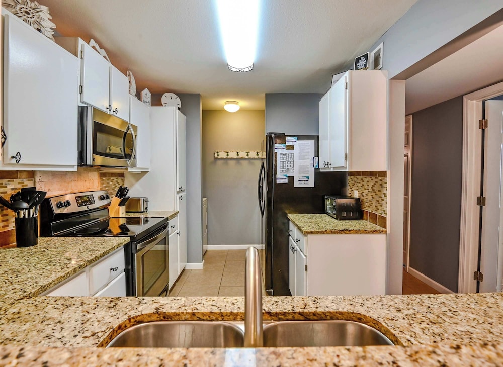 Sunny Memories Resort 3 BR - photo 7