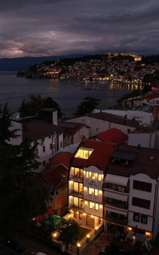 Vila Ivica Kjoshe — 4-Star Luxury Hotel in Ohrid, Republic of Macedonia