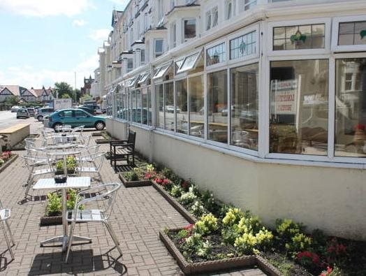 Del Mar B&B — 4-Star Luxury Hotel in Llandudno, United Kingdom