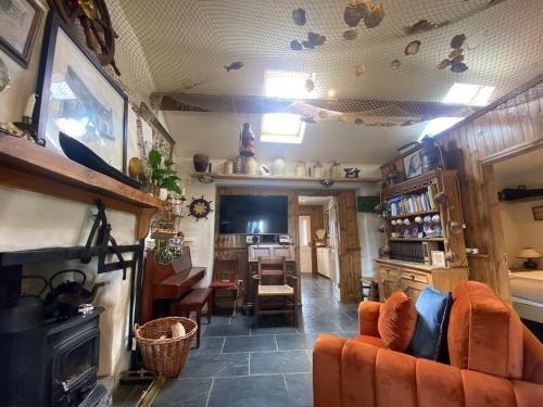 Charming Music Shop Town Centre in Dingle, Republic of Ireland