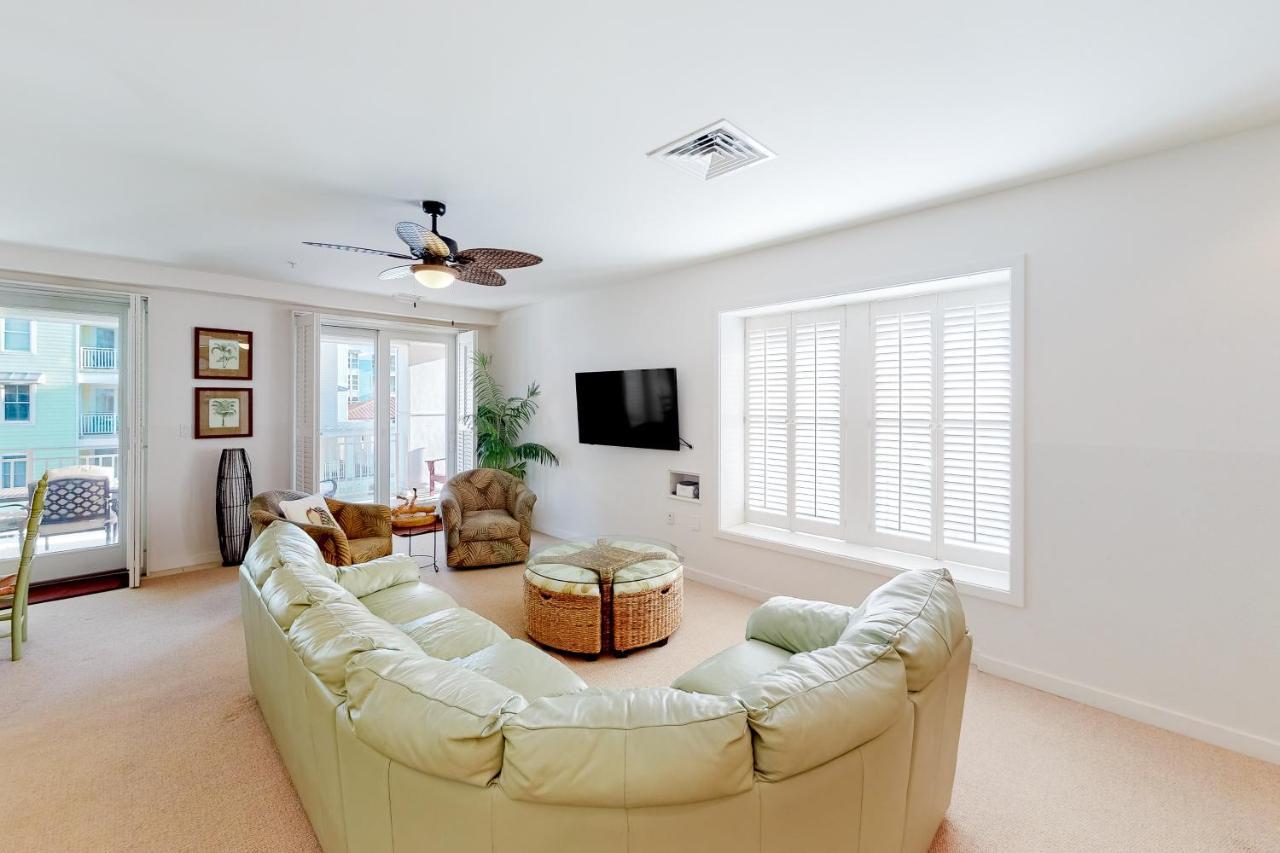 The Sanctuary Sea Renity A201 — 4-Star Luxury Hotel in Virginia Beach, United States