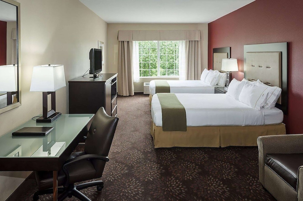 Wyndham Garden Anchorage Airport - photo 4