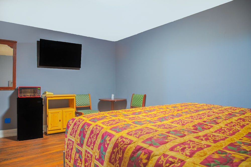 OYO Hotel I 20 Decatur East Atlanta - photo 9