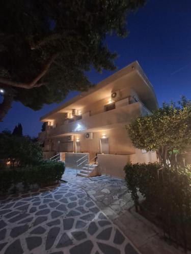 Studios Αποστόλης Selianitika in Aigio, Greece