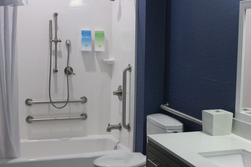 Home2 Suites by Hilton Tulsa Hills - photo 12