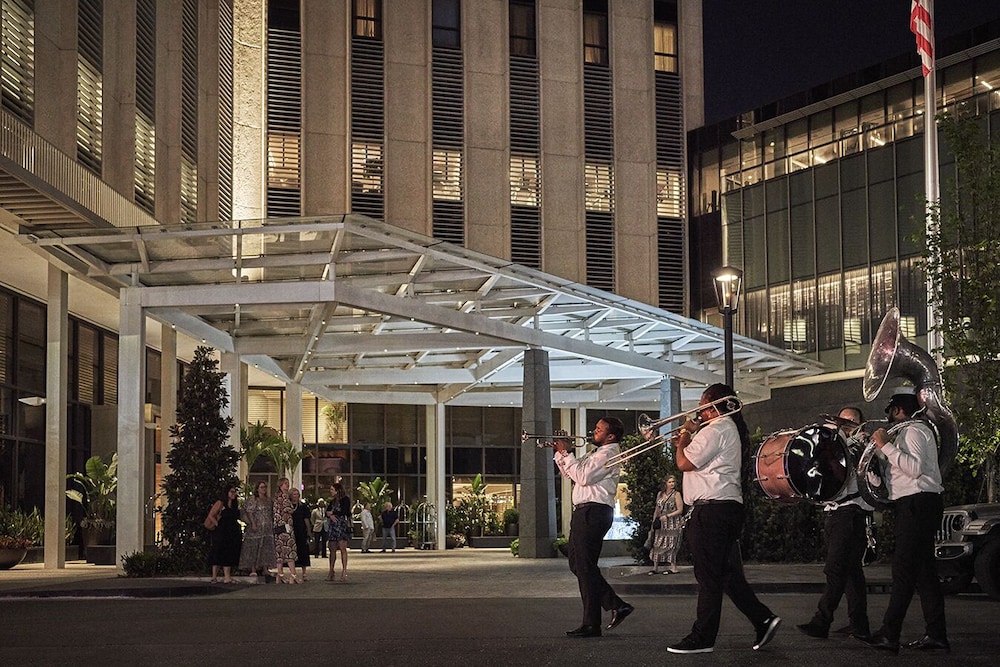Four Seasons Hotel New Orleans - photo 94