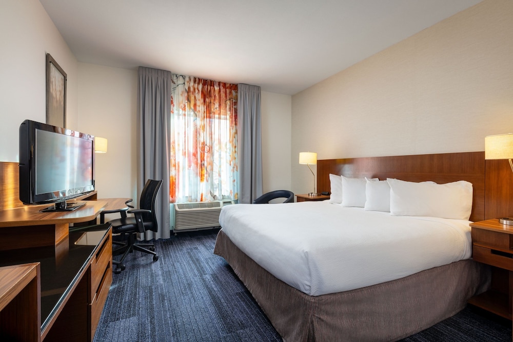 Fairfield Inn & Suites by Marriott Smithfield Selma I 95 - photo 13