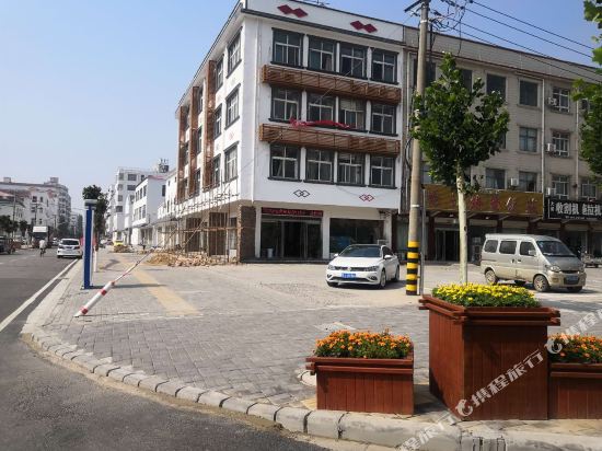 Wei Shi Hong Lou Shang Wu Bin Guan — hotel in Weishi Chengguanzhen