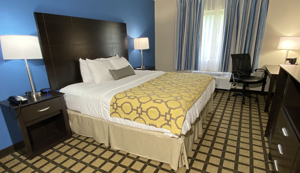 Baymont by Wyndham Latham Albany Airport - photo 9