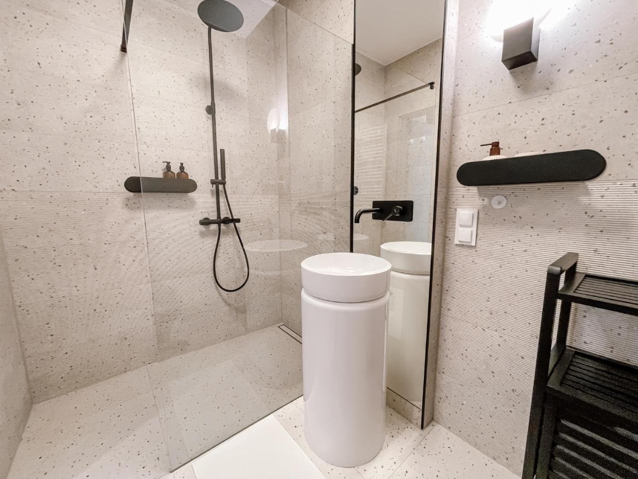 Apartament z widokiem na Rzeszów — 4-Star Luxury Hotel in Rzeszow, Poland