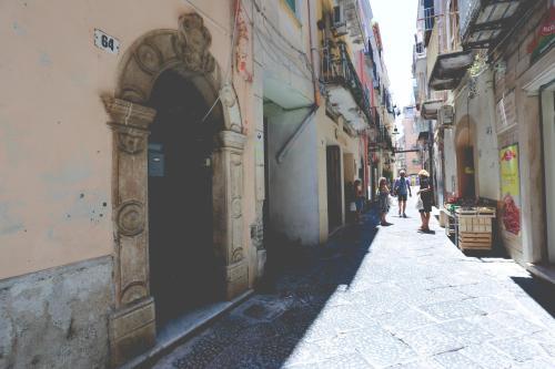 Il Viaggiatore Via Indipendenza 2 — 4-Star Luxury Hotel in Gaeta, Italy