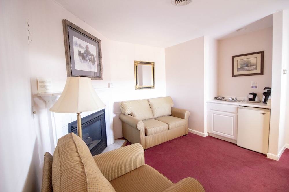 The Lucerne Inn - photo 24