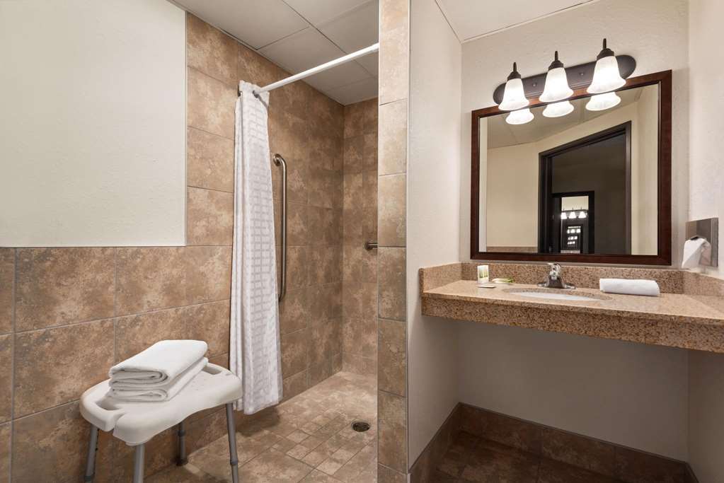 AmericInn by Wyndham Detroit Lakes - photo 36