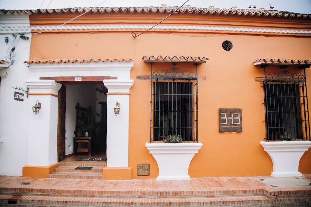 Bohemia Hotel Boutique - carbon neutral hotel in Mompos